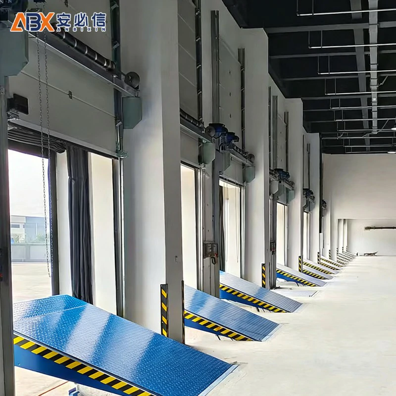 平凉市翻板滑升门